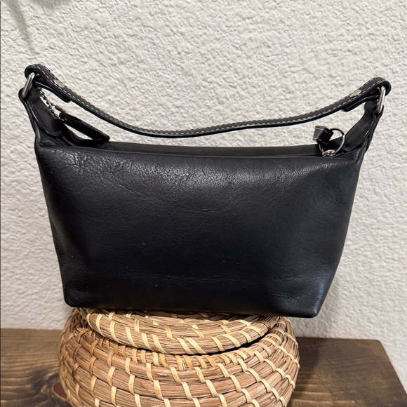 Mini Coach Black Leather Bag - Picture 2 of 14
